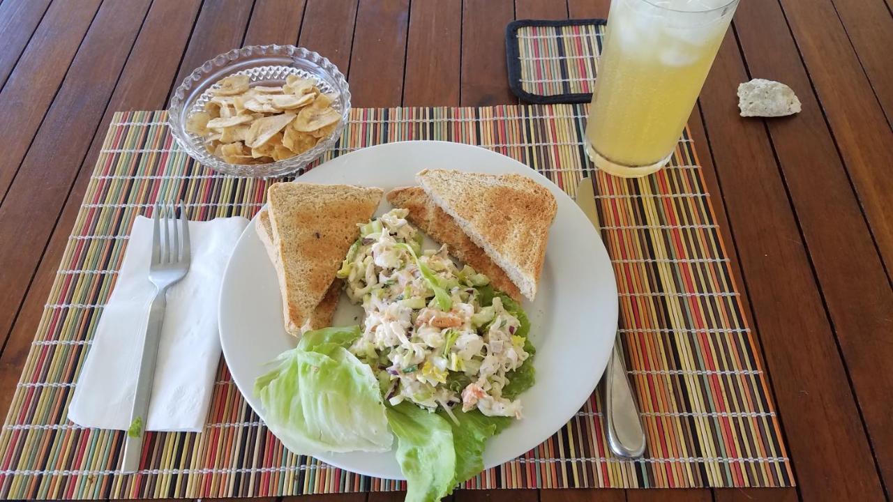 Llantrissant Beachcliff Villa Negril Bagian luar foto