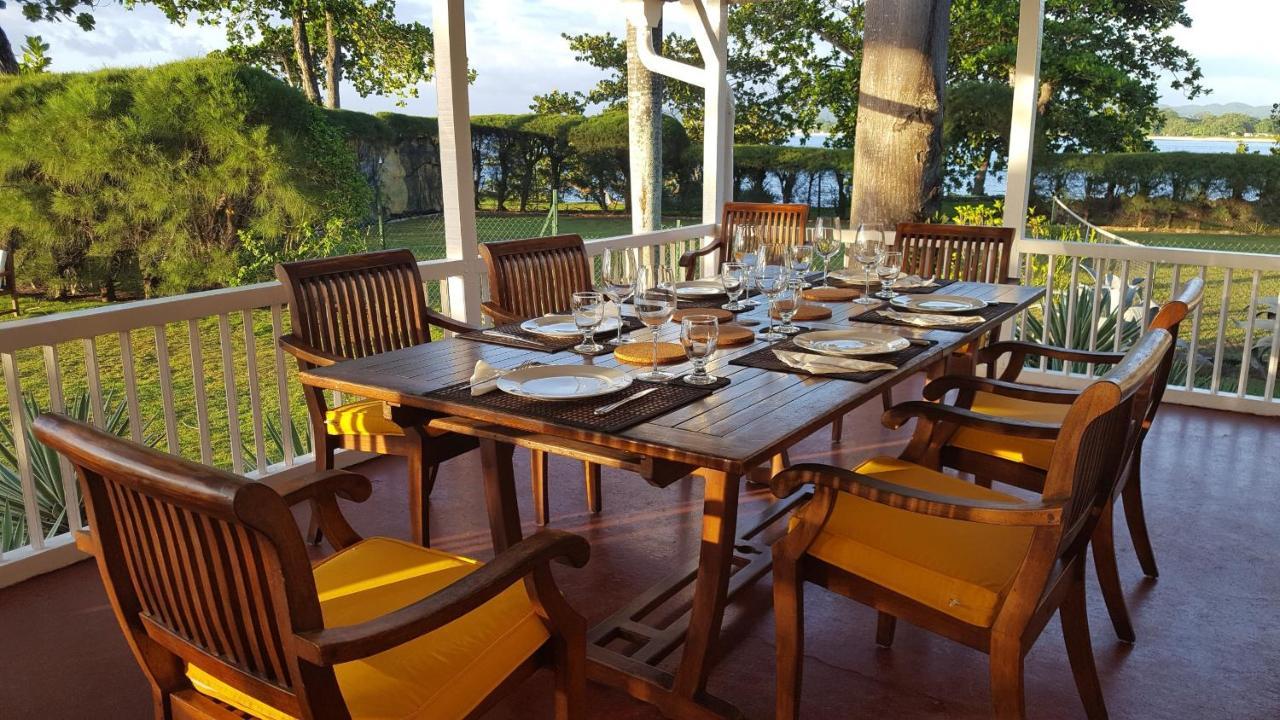Llantrissant Beachcliff Villa Negril Bagian luar foto